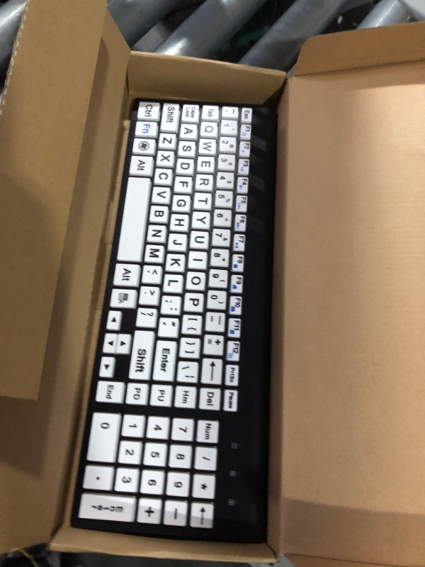 Photo 3 of HXMJ-Wireless Large Print Keyboard