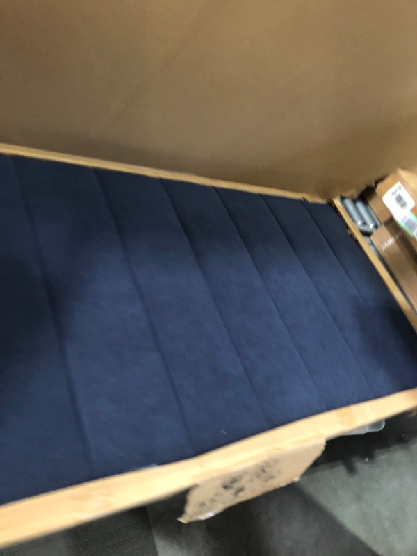 Photo 4 of ***USED - TORN - SEE COMMENTS***
AGARTT Upholstered Platform Bed Frame Queen 