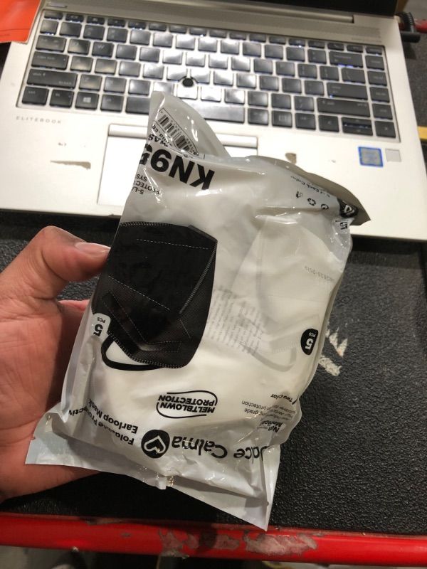 Photo 1 of *** NONREFUNDABLE *** KN95 Face Mask (20 Pack)
