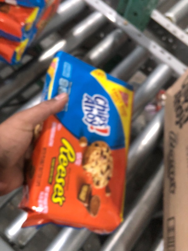 Photo 3 of *** NONREFUNDABLE E 01/29/24 *** Chips Ahoy! Reese’s Peanut Butter Cup Chocolate Chip Cookies, Family Size, 14.25 oz (3 PACK)