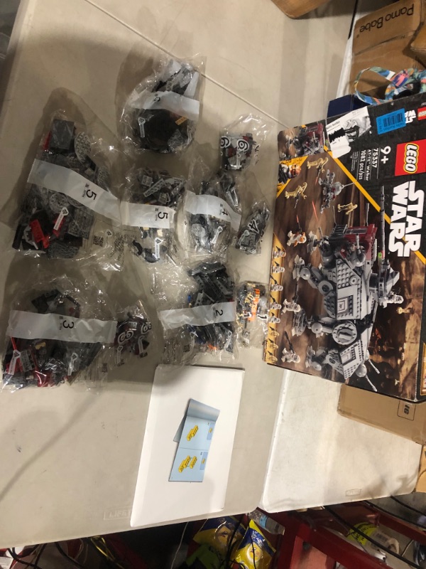 Photo 2 of ***USED*MISSING PIECES*BAGS OPENED AND TAPED SHUT*MINOR DAMAGE TO BOX***
LEGO Star Wars at-TE Walker 75337 Building Toy Set (1,082 Pieces) 