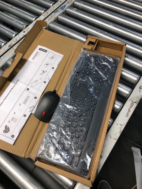 Photo 1 of Lenovo Wireless Keyboard and Mouse Combo Kit