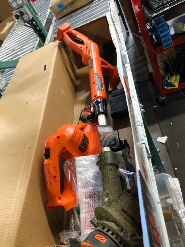 Photo 1 of ***ITEM HAS BEEN USED***
BLACK+DECKER 20V MAX String Trimmer/Edger & Sweeper Combo 1 Batt
