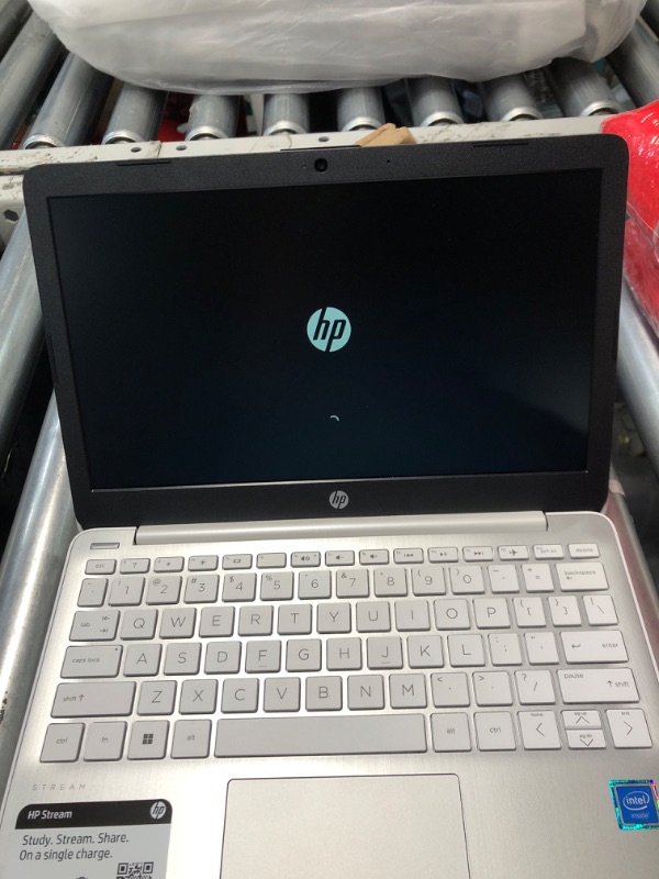 Photo 4 of HP Stream 11 Laptop, Intel Celeron N4020, 4 GB RAM