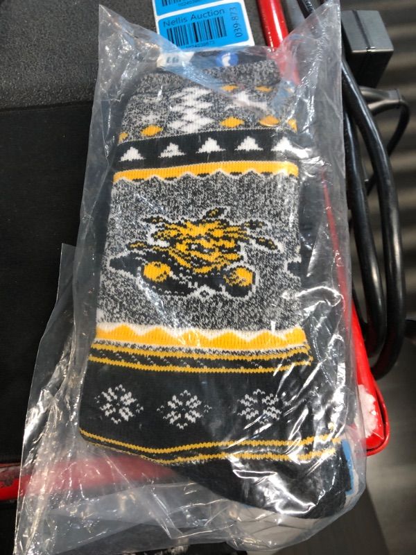 Photo 2 of For Bare Feet NCAA Wichita State Shockers Ugly Holiday Sweater Sock Marble Gray Large