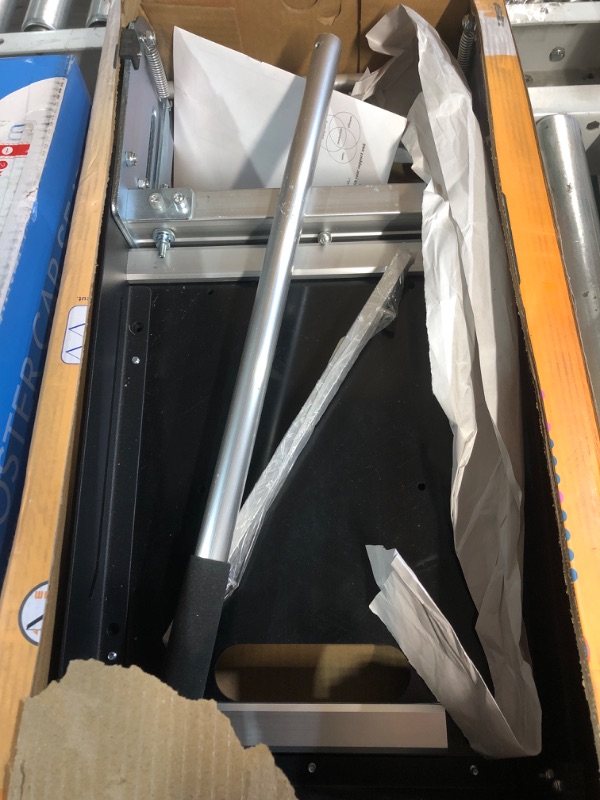 Photo 2 of **READ NOTES, MINOR DAMAGE*8
MantisTol LVP-230 8.9" ?227mm?Pro LVT/VCT/LVP/PVC/WPC/Rigid Core Vinyl Plank Cutter.