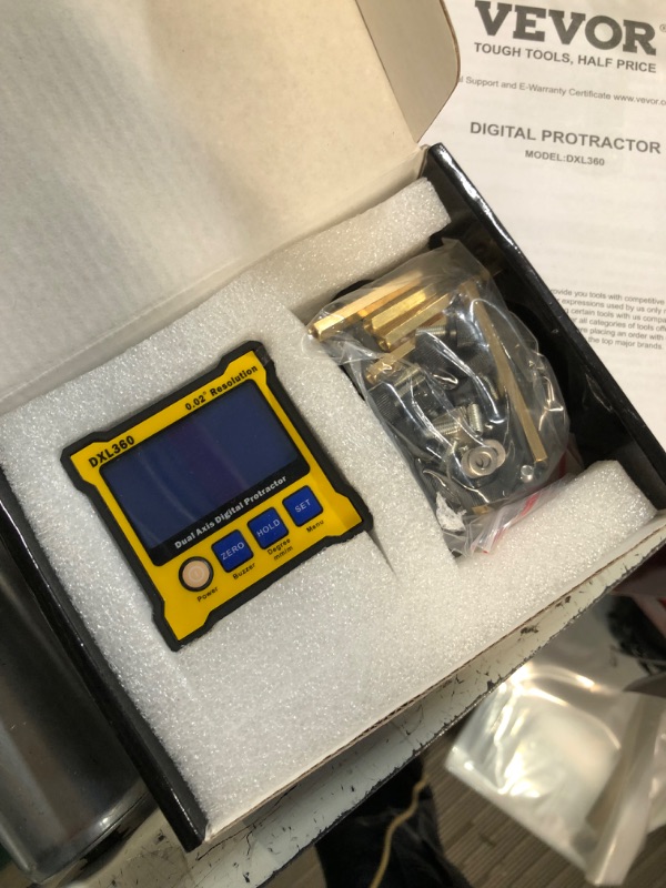 Photo 1 of VEVOR Wheel Alignment Tool, 6 Probes Toe Plates, LED Toe Alignment Plates, Double 16Ft Tape Measures Alignment Tools Automotive