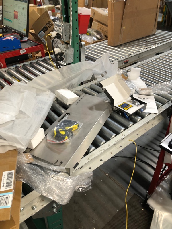 Photo 1 of VEVOR Wheel Alignment Tool, 6 Probes Toe Plates, LED Toe Alignment Plates, Double 16Ft Tape Measures Alignment Tools Automotive