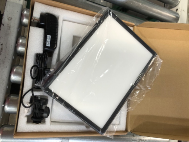 Photo 2 of Neewer Dimmable Bi-Color Ultra-Thin 192 LED Video Light Panel with LCD Display, Built-in Lithium Battery