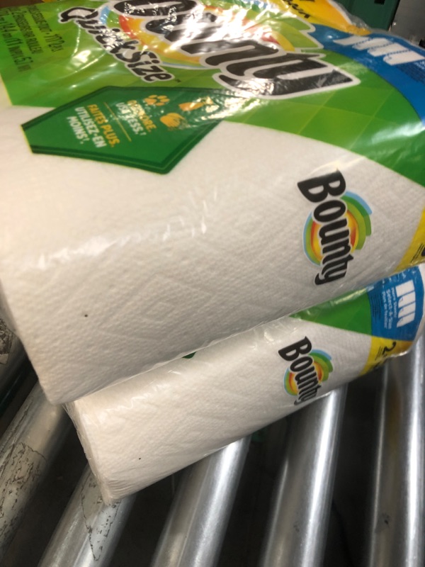 Photo 2 of 2 Pack Bounty Select-A-Size Paper Towels, White, 2 Triple Rolls = 6 Regular Rolls 2 Count 