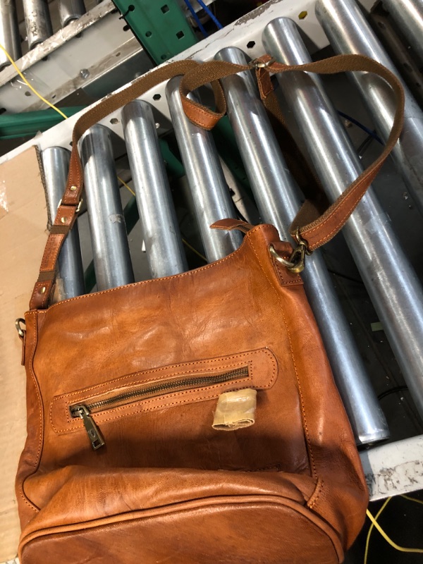 Photo 1 of BERLINER BAGS Vintage Leather Shoulder Bag (Brown)
