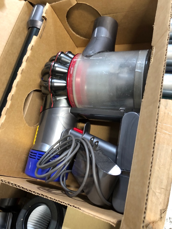 Photo 3 of [FOR PARTS, READ NOTES] NONREFUNDABLE
Dyson V8 Plus Cordless Vacuum, Silver/Nickel