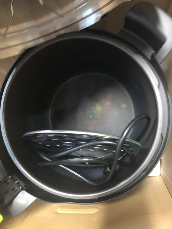 Photo 3 of 12 Qt Electric Pressure Canner