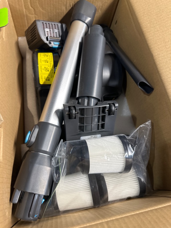 Photo 2 of ***USED - POWERS ON - UNABLE TO TEST FURTHER***
Oraimo Cordless Vacuum, 24KPA Vacuum Cleaner with 270W Brushless Motor