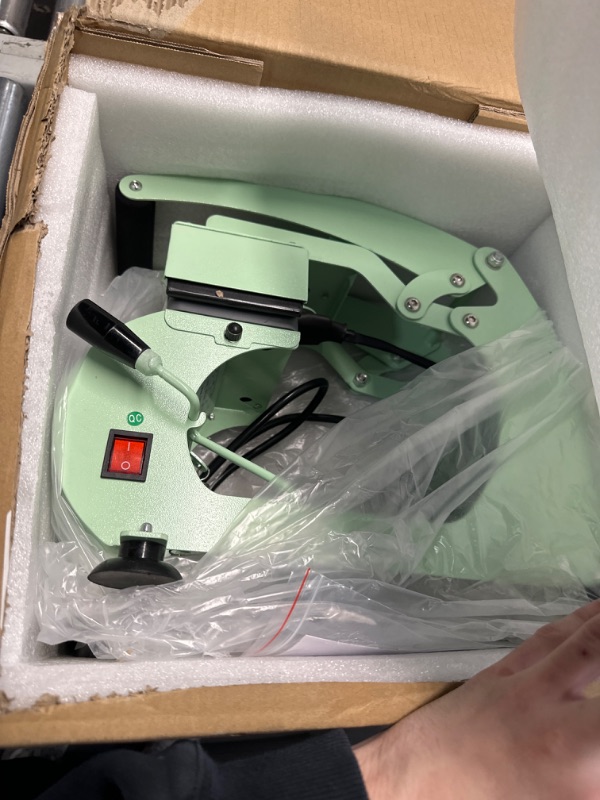 Photo 2 of ***(PARTS ONLY/ NO RETURNS OR REFUNDS) ***
UOKRR Heat Press Machine for Hats,Curved Element Press Clamshell Design