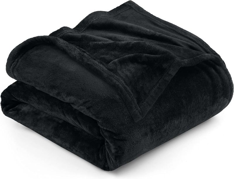 Photo 1 of 
Utopia Bedding Fleece Blanket Twin Size Black 300GSM Luxury Bed Blanket Anti-Static Fuzzy Soft Blanket Microfiber (90x66 Inches)