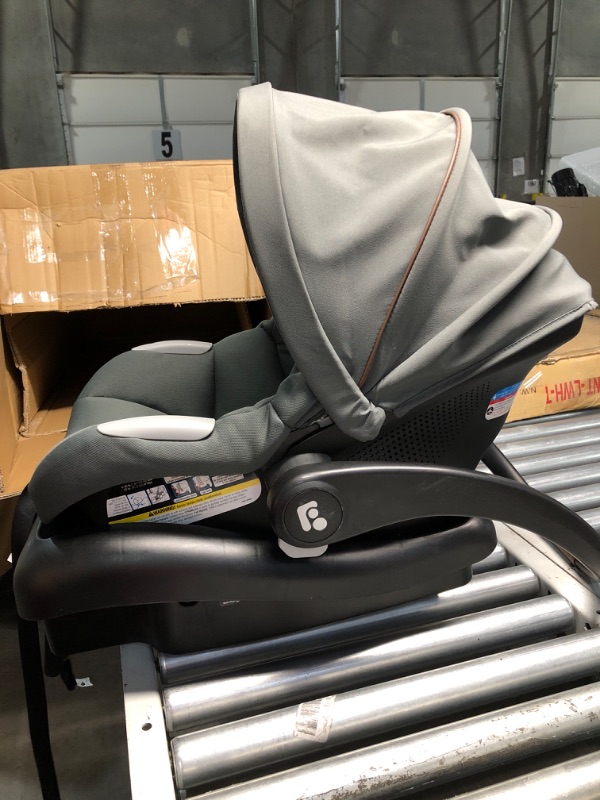 Photo 5 of (used)(see all images)Maxi-Cosi Mico™ Luxe Infant Car Seat, New Hope Tan
