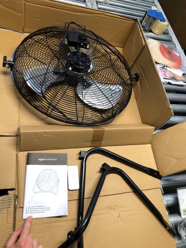 Photo 2 of (READ FULL POST)(PARTS/SCRAP) Amazon Basics 20-Inch High-Velocity Industrial Fan with 3 Speeds