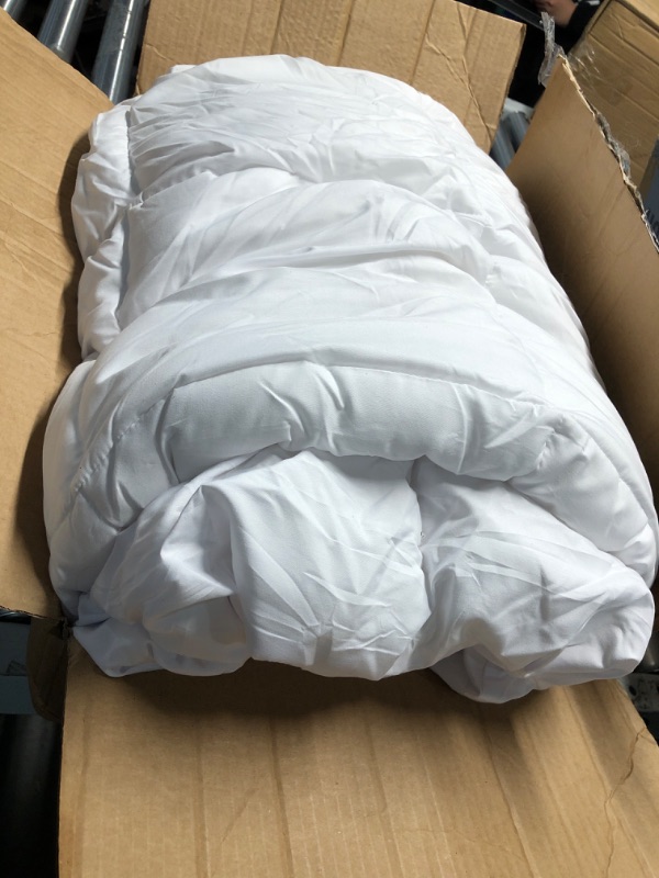 Photo 1 of All Season Full Size Soft Quilted Down Alternative Comforter Reversible Duvet Insert with Corner Tabs Winter Summer Warm Fluffy,White,82x86 inches
