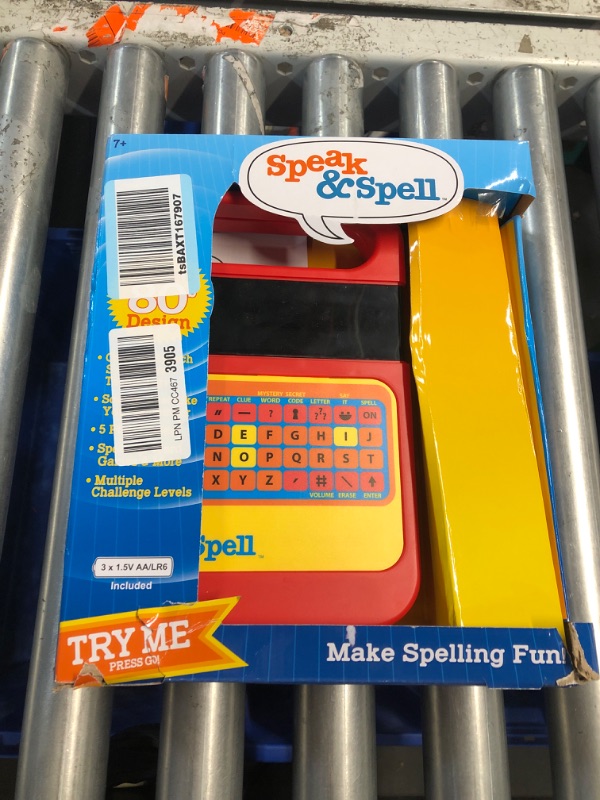 Photo 1 of Basic Fun Speak & Spell Electronic Game