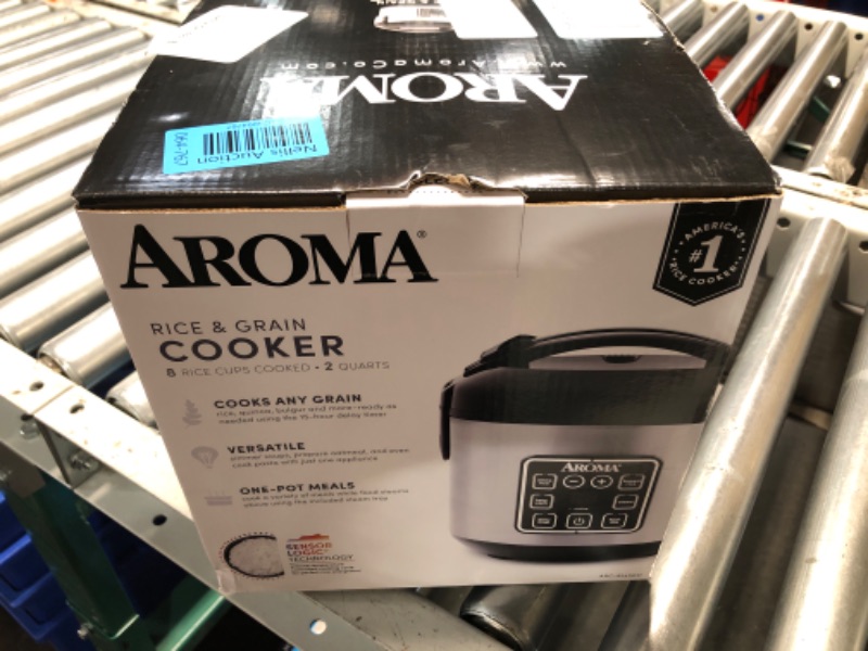 Photo 2 of Aroma Housewares ARC-914SBD Digital Cool-Touch Rice Grain Cooker and Food Steamer, Stainless, Silver, 4-Cup (Uncooked) / 8-Cup (Cooked) Basic