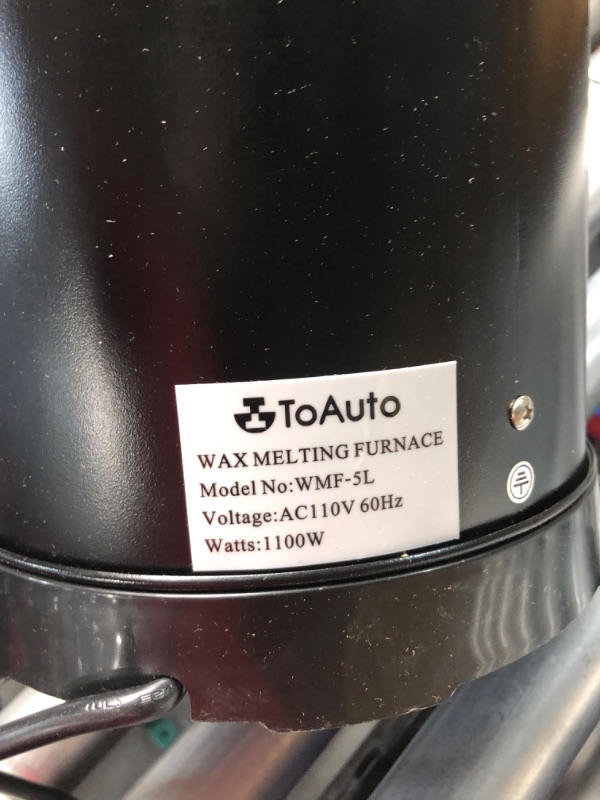 Photo 1 of TOAUTO WMF-5L Wax Melter for Candle Making - Candle Wax Melting Pot with Faster Pour Spout and Temperature Controller, No Cloggy and Easy Clean Up 5L-US ** ITEM DIRTY**
