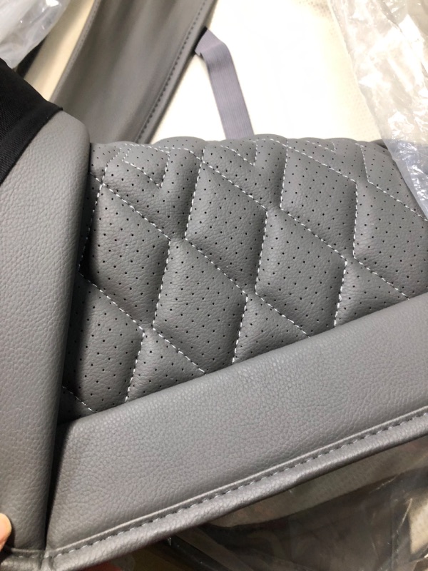 Photo 3 of ***USED - LIKELY MISSING PARTS - UNABLE TO VERIFY FUNCTIONALITY***
Pariitadin Leather Car Seat Covers Full Set, Waterproof Breathable Faux Leather Automotive Seat Covers for Cars, Non-Slip Car Interior Covers Universal Fit Most Cars Sedans Trucks SUVs, Gr