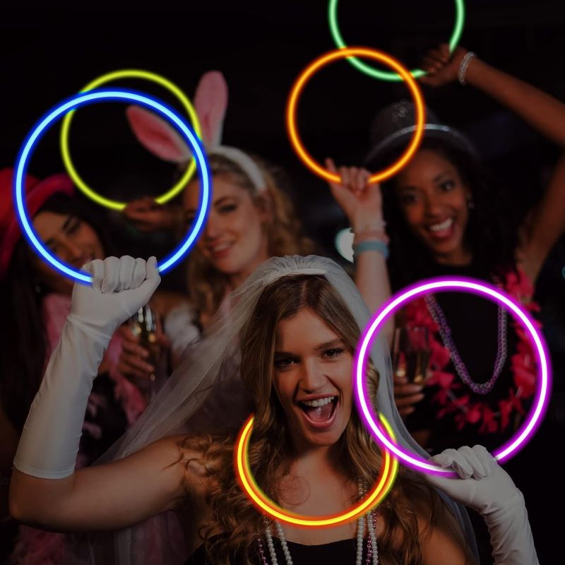 Photo 1 of 100 Pcs 22 Inch Glow Sticks Bulk Glow Necklaces Light up Necklaces with Connectors Party Neon Glow in the Dark Necklace for Halloween Birthday Festivals Raves Wedding Favors Party Multicolored