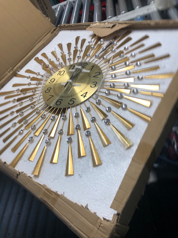 Photo 2 of ***USED - LIKELY MISSING PARTS - UNABLE TO VERIFY FUNCITONALITY***
FLEBLE Large Wall Clocks for Living Room Decor Big Modern Silent Wall Clock Battery Operated Non-Ticking for Office Kitchen Bedroom Home Decorative Round Gold Metal Crystal Wall Watch Cloc