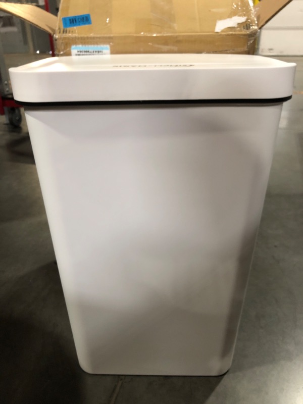 Photo 2 of (touchless sensor not functional) Simpli-Magic 13 Gallon Touchless Sensor Trash Can, Rectangle Garbage Bin