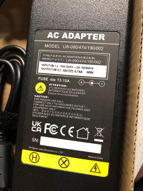 Photo 2 of 90W 19V 4.74A AC Adapter Charger Power Supply for HP Pavilion All-in-One Desktop PC 18-5110 19-2304 20-B010 20-B013W 20-B014 21-h010 21-2024 22-3010 22-3020 22-3030 22-3110 23-g010