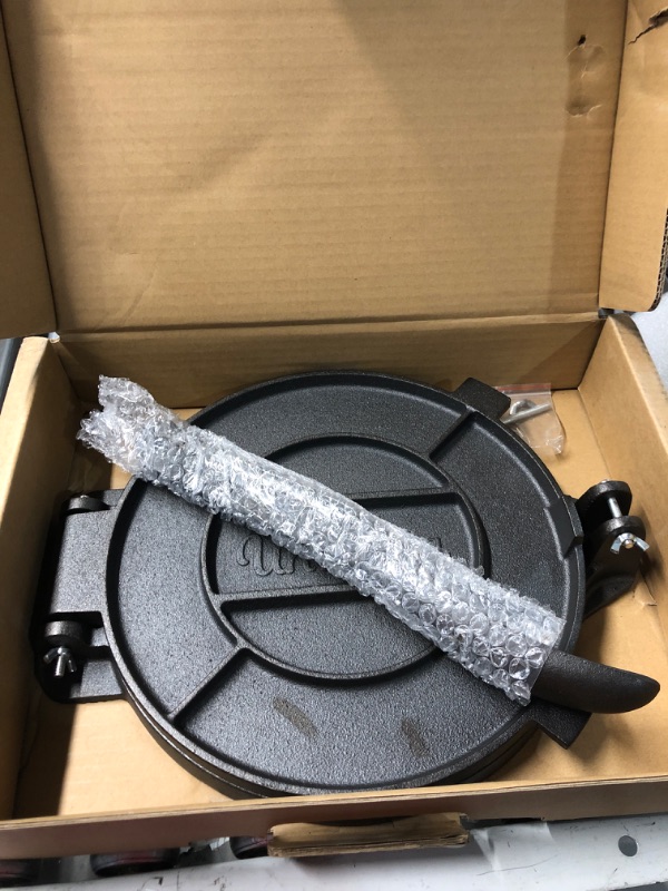 Photo 3 of ***USED - LIKELY MISSING PARTS - UNABLE TO VERIFY FUNCTIONALITY***
Uno Casa Tortilla Press 12 Inch Cast Iron - Heavy Duty 12 Inch Tortilla Press