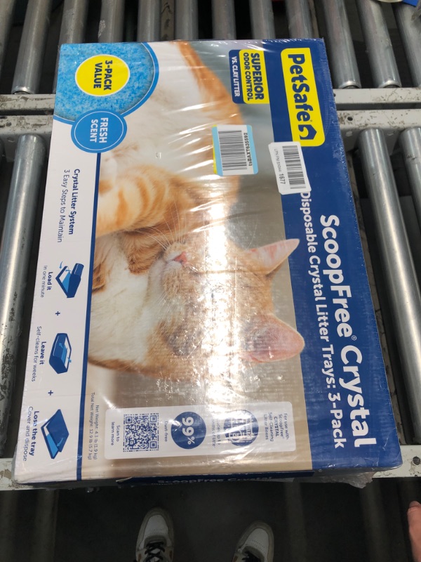 Photo 4 of (NON-REFUNDABLE) PetSafe ScoopFree Crystal Litter Tray Refills, Premium Blue Crystals, 3-Pack, Disposable Tray, Includes Leak Protection & Low Tracking Litter, Absorbs Odors On Contact
