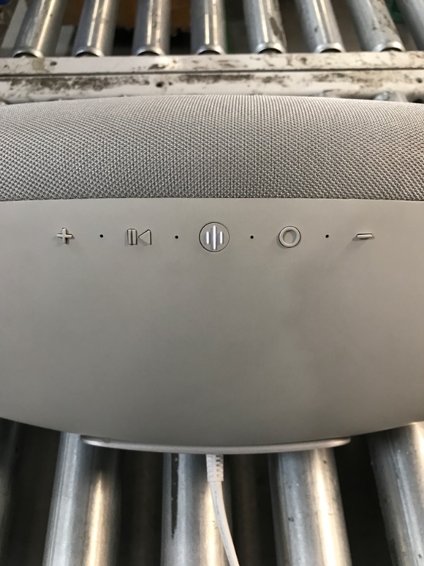 Photo 6 of (READ FULL POST)  Wireless powered speaker system with Apple AirPlay® 2 and Bluetooth® (Pearl Grey)
