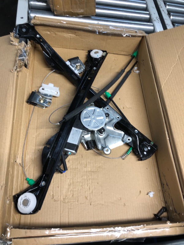 Photo 3 of ACDelco GM Original Equipment 89044649 Front Driver Side Power Window Regulator without Motor