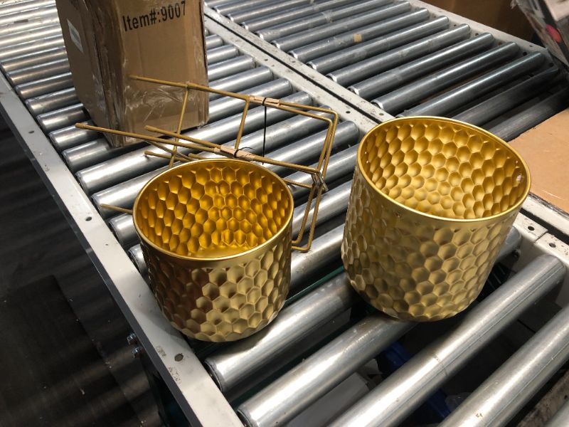 Photo 3 of ***USED - LIKELY MISSING PARTS - UNABLE TO VERIFY FUNCTIONALITY***
TRIROCKS Set of 2 Planters With Stand Indoor Otdoor Metal Plant Stand 17&12 " Tall (Gold)