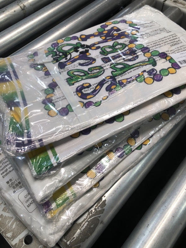 Photo 2 of (Non Refundable Bundle) Artoid Mode Iris Jewelry Lobster Mardi Gras Kitchen Towels Dish Towels, 18x26 Inch Seasonal Decoration Hand Towels Set of 2 Lobster 1