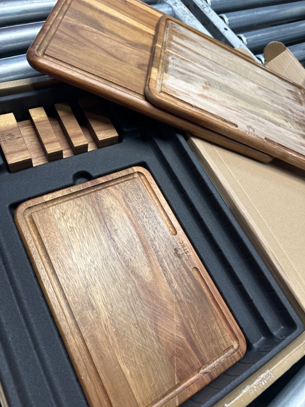 Photo 4 of ***HEAVILY USED - SEE PICTURES***
YSTKC Acacia Wood Cutting Board Set of 3 for Kitchen, Thick Chopping Board, Large Wooden Cutting Board Set with Deep Juice Groove Butcher Block, Wooden trays for meat, fruit and cheese