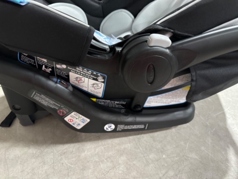 Photo 1 of **USED LIKE NEW**Graco SnugRide 35 Lite LX Infant Car Seat, Studio SnugRide 1 Count (Pack of 1) Studio