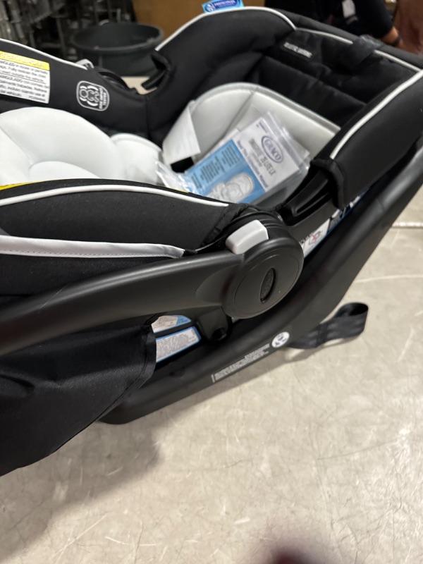 Photo 1 of **USED LIKE NEW**Graco SnugRide 35 Lite LX Infant Car Seat, Studio SnugRide 1 Count (Pack of 1) Studio