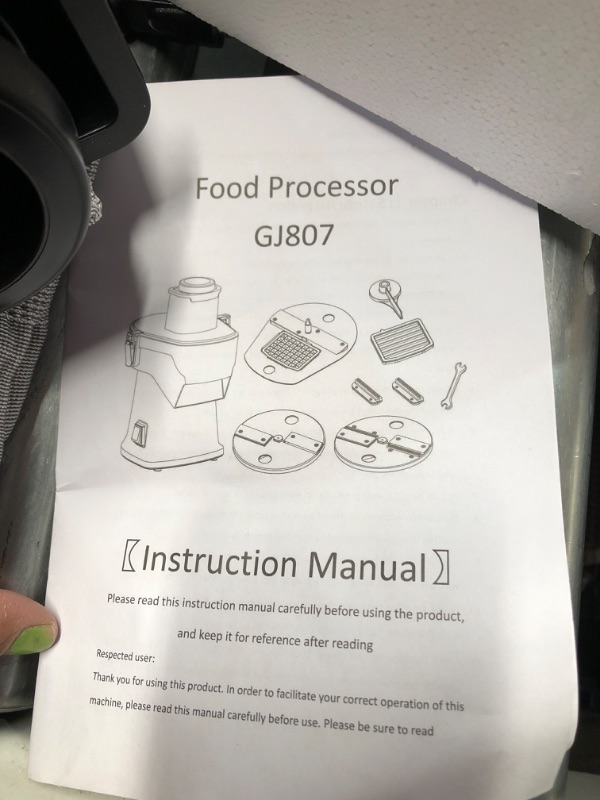 Photo 4 of (minor damage) (no returns) 4 in 1 Electric Vegetable Chopper, Multifunctional Food Cutter?Slicer, Mandoline Slicer & Cheese Grater, 110V Multi Blade French Fry Cutter & Veggie Slicer?Dicer with Screwdriver, Cut-Resistant Gloves