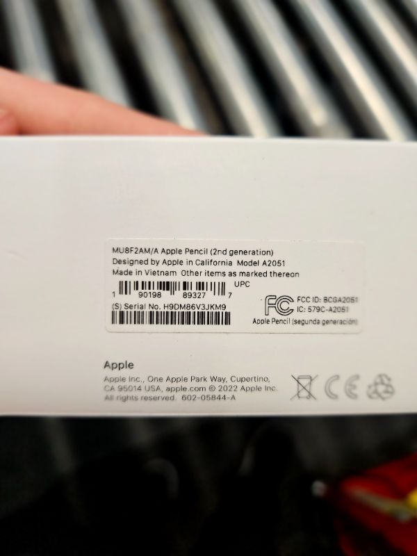 Photo 1 of Apple Pencil (2nd Generation)