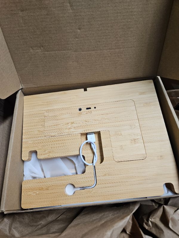 Photo 2 of **UNABLE TO TEST**
??? Bamboo Wireless Charger for Samsung: Wooden Charging Station Organizer for Samsung Galaxy Z Flip Fold 4 S23 Ultra S22 S21 S20