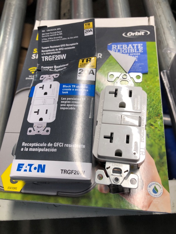 Photo 2 of **UNABLE TO TEST**
Eaton 20-Amp 125-volt Tamper Resistant GFCI Residential Decorator Outlet, White