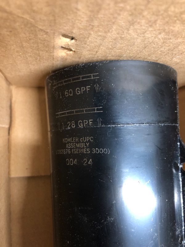 Photo 2 of ***USED - LIKELY MISSING PARTS - UNABLE TO VERIFY FUNCITONALITY***
Kohler Genuine Part 1083980 3" Toilet Canister Flush Valve Kit, 10.8 L x 3.5 W x 3.5 H inches