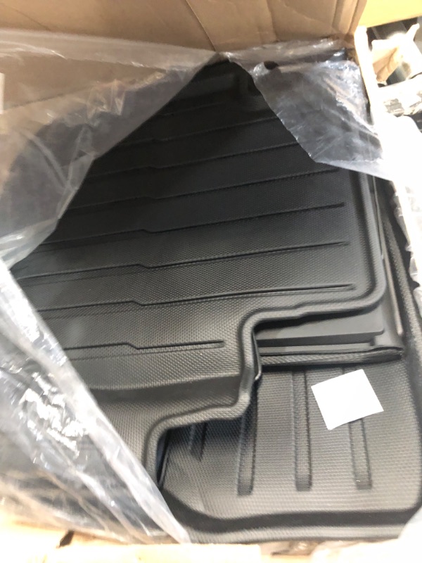 Photo 2 of BEEGROW Floor Mats Cargo Liner Door Sill Protectors for Honda CR-V Accessories 2023 2024, Floor Mats+Trunk Mat+Door Sill Protectors(8 Pcs) Floor Mats+Cargo Liner+Door Sill Protector