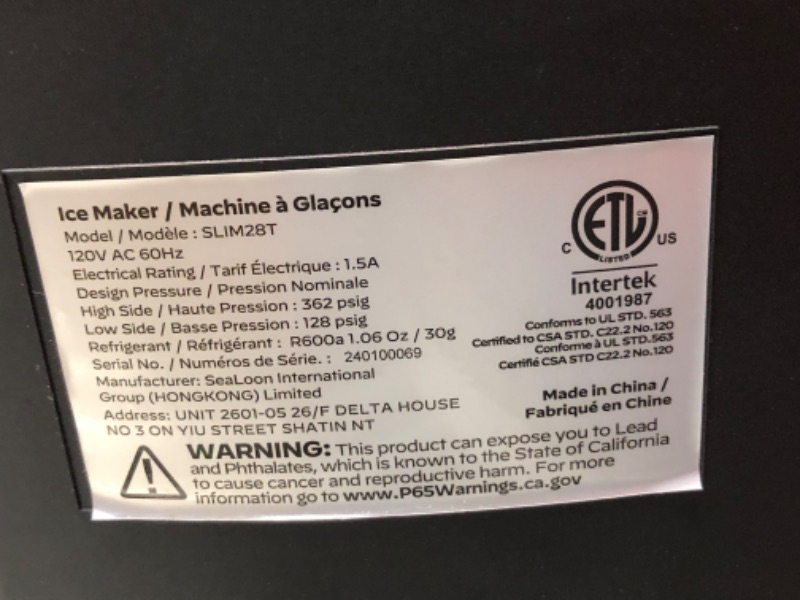 Photo 2 of ***USED - POWERS ON - UNABLE TO TEST FURTHER***
Silonn Ice Maker Coutertop Machine - Portable Ice Cube Maker, 2.6lbs Ice Basket with Bullet Ice in 6 Mins, Visible Water Level Window and Scoop, Stainless Steel, Ideal for Kitchen, Office, Camping Silver