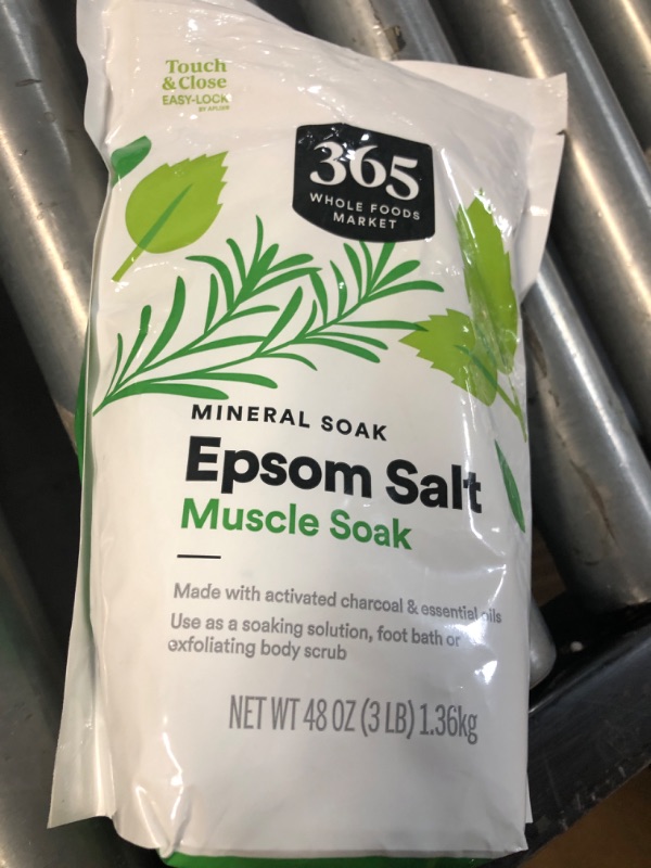 Photo 3 of 365 by Whole Foods Market, Epsom Salt Muscle Soak With Activated Charcoal, 48 Ounce