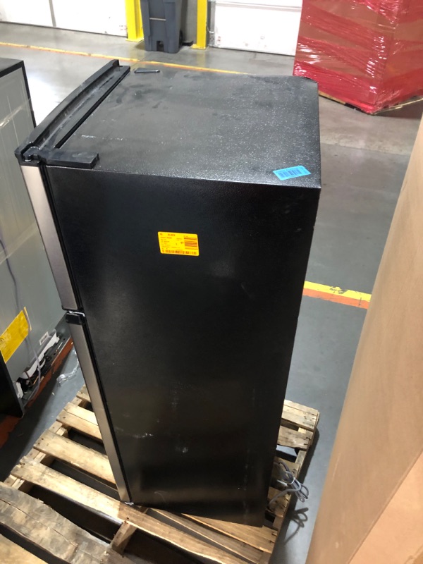 Photo 1 of **dented top see pics** Vissani 7.1 cu. ft. Top Freezer Refrigerator in Stainless Steel Look