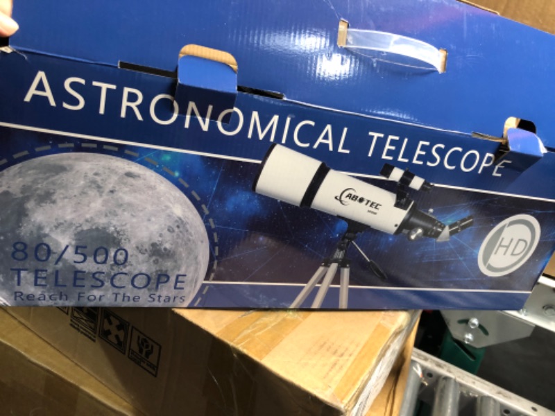 Photo 2 of ABOTEC Telescope, 80mm Aperture Telescopes for Adults Astronomy & Kids & Beginners, Portable 500mm Refracting Telescope (25X-250X) with an Adjustable Tripod, a Bag, a Phone Adapter & a Wireless Remote